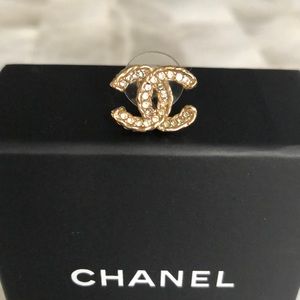Chanel lost earring